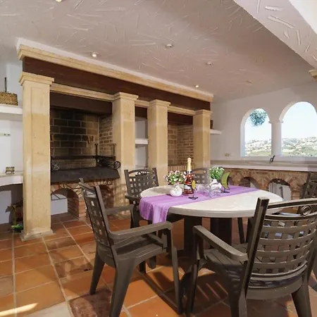 Timon Villa *